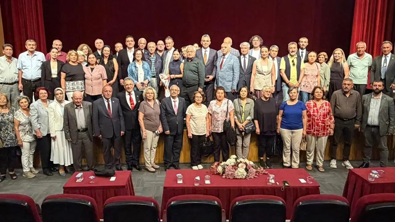 ADD Başkanı Bozkurt'tan Sivas'ta açık mesaj: ‘Emperyalist yeni mandacılara geçit yok’