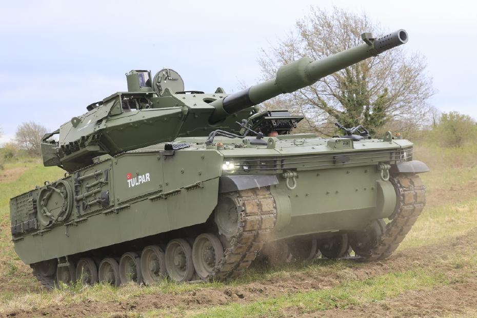 Türkiye'nin yeni nesil zırhlısı: Orta sınıf tank TULPAR başarıyla atış testlerini geçti