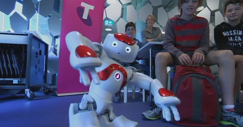 Robot eğitimcileri çok yakında sınıflara girecek