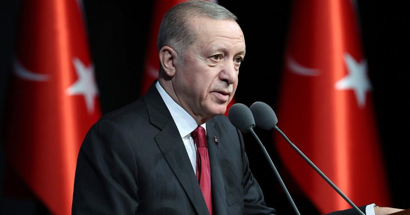 Erdoğan'dan siyasi parti liderlerine bayram kutlaması