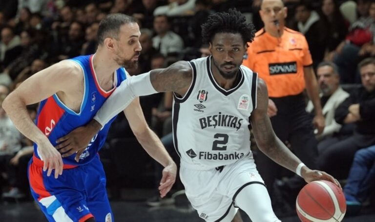 Beşiktaş, Anadolu Efes’i evinde yendi!