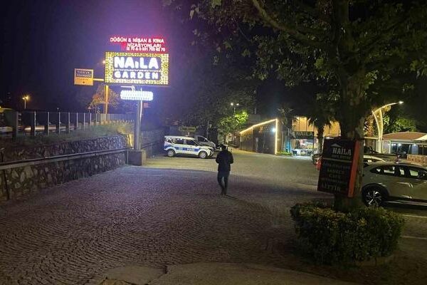 Disko topu kına gecesi eğlenenlere düştü: 3 yaralı