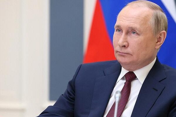 Putin: Bugün telefonda Trump’la konuşacağım