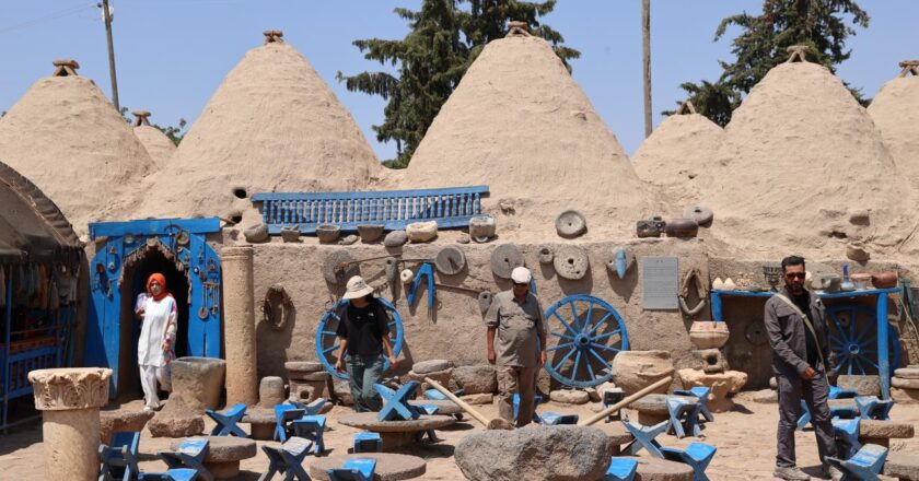 Harran’ın kubbeli evleri mimarisiyle kavurucu sıcakta serinlik yaşatıyor