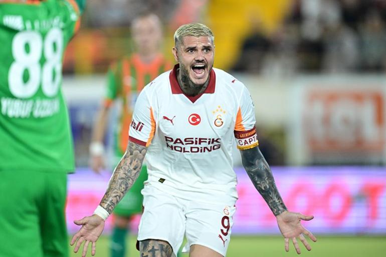 Galatasaray'dan İcardi'ye net mesaj: Yeni sözleşmenin tek şartı...