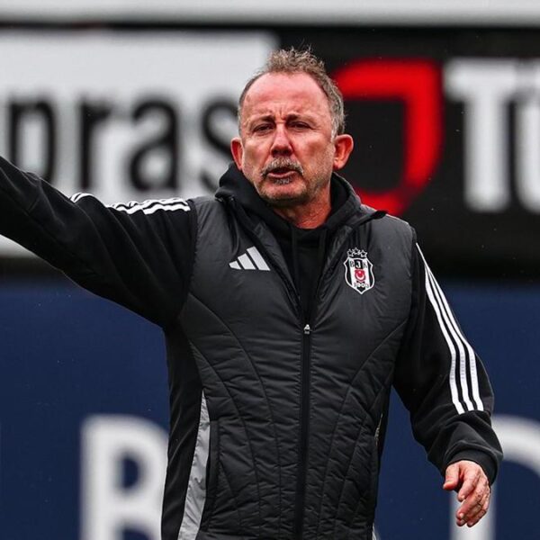 Beşiktaş’ta, Kasımpaşa maçı öncesi 2 oyuncudan iyi haber
