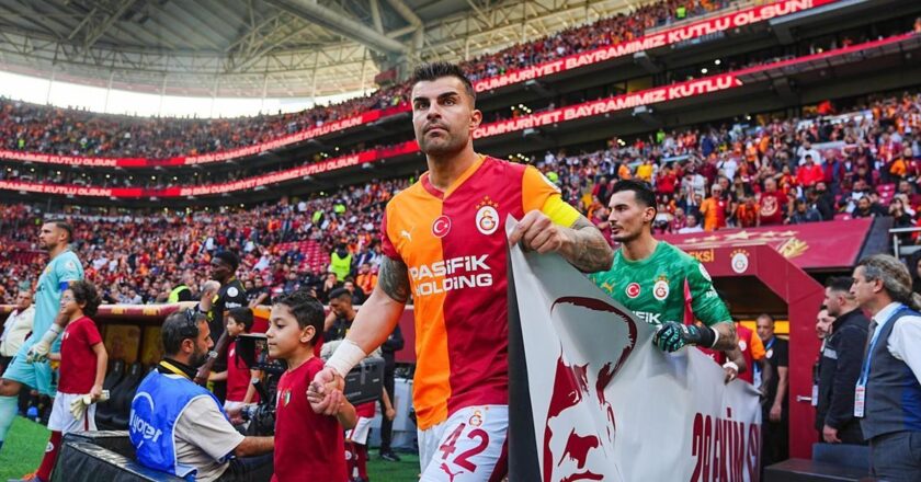 Abdülkerim Bardakcı, Galatasaray formasıyla Süper Lig’deki 100. maçına çıkıyor