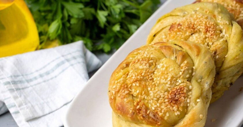 Hem göze hem damağa hitap eden tarif: Patatesli gül böreği – Son Dakika Gurme Haberleri