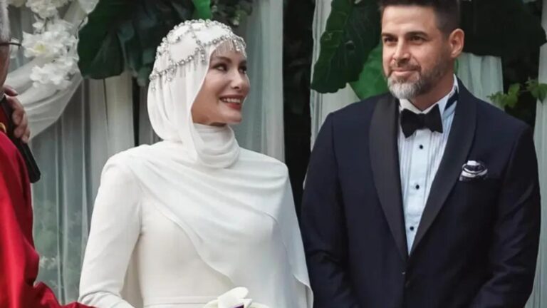 Gamze Özçelik’in eşi Reshad Strik aşka geldi! ”Allah’a şükrediyorum!”